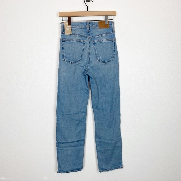 Madewell The Perfect Vintage Straight Jean in Danby Wash: Knee-Rip Edition - Picture 4 of 8
